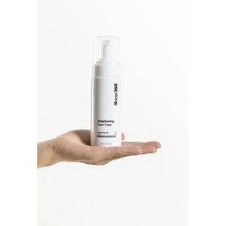 Brightening Face Foam