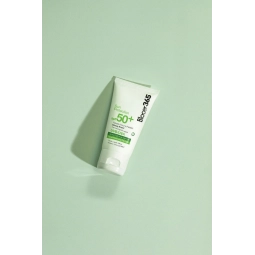 Sun Protection Acne Prone and Oly